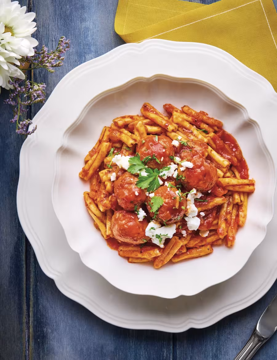 Casarecce pasta with MEAT BALLS AND FETA